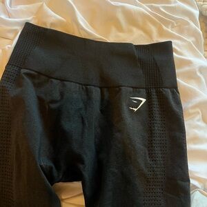 Black gymshark leggings